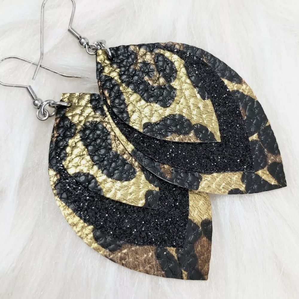 Leopard print/ black sparkly